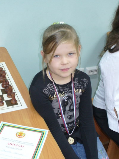 Победы юных шумерлинцев на первом этапе первенства Чувашской Республики по быстрым шахматам